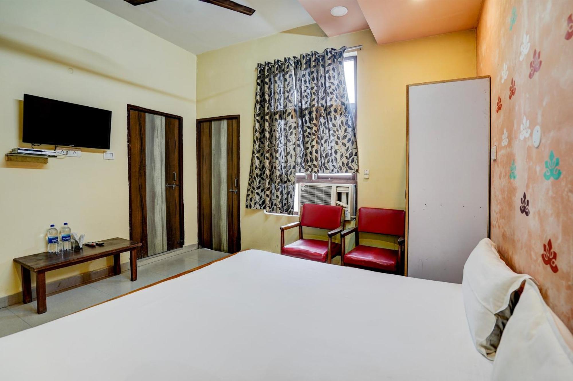Hotel O Shyam Utsav Mirzāpur Exterior foto